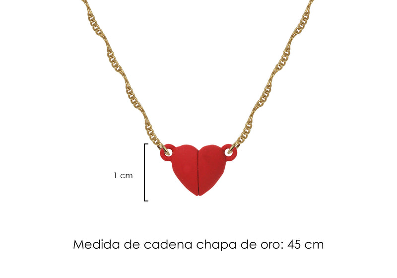 Collar Chapa de Oro con Broche Imán Corazón Rojo Acabado Caucho