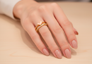 Frau Elegance anillo ajustable con circonia doble con corazon rosa dorado