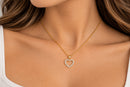 Cadena con dije con cristales Corazon borde Grueso Dorado