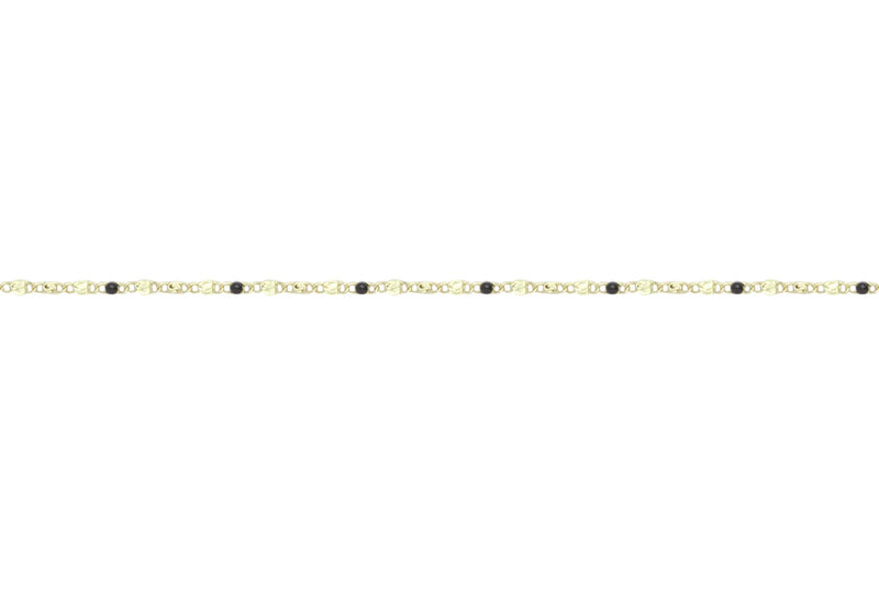 Cadena chapa de oro por metro con cuentas negro
